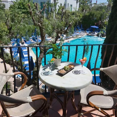 Floridiana Terme ホテル