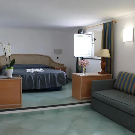 ホテル Floridiana Terme 4*